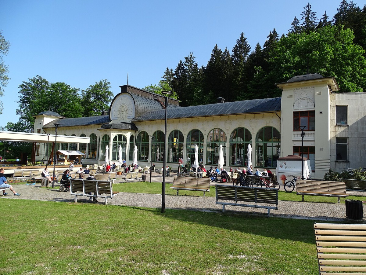 Krytý bazén Aquacentrum v Janských Lázních